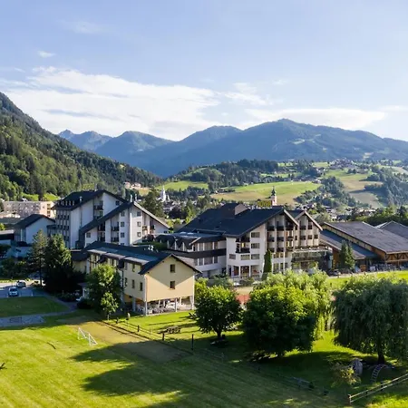 Royer Hotell 4*