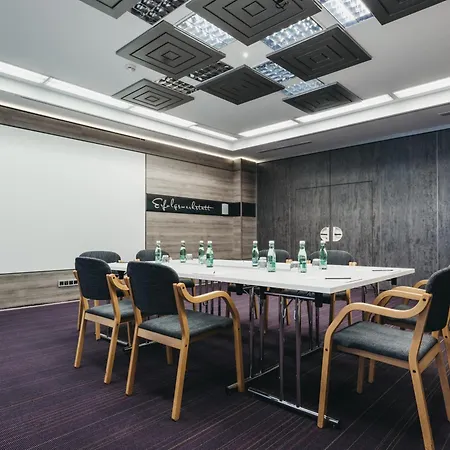 Royer 4* سخلادميخ