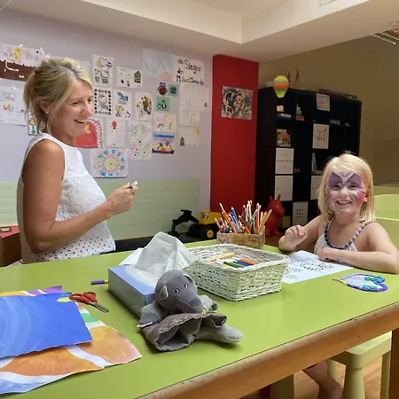 Royer 4* سخلادميخ